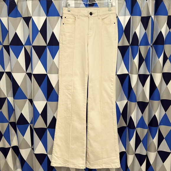 Ryegrass high waisted Flare Leg Jean - Picture 3 of 7